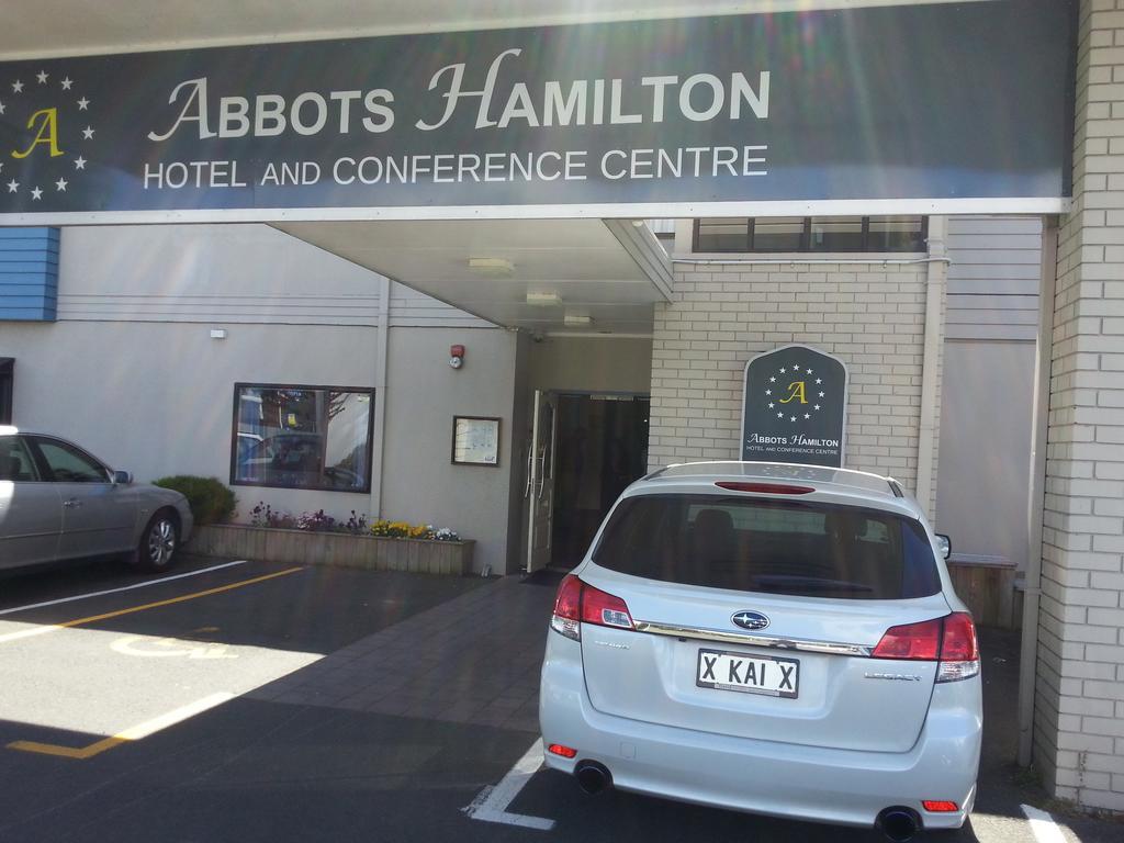 Abbots Hamilton - Hotel And Conference Centre Exterior photo