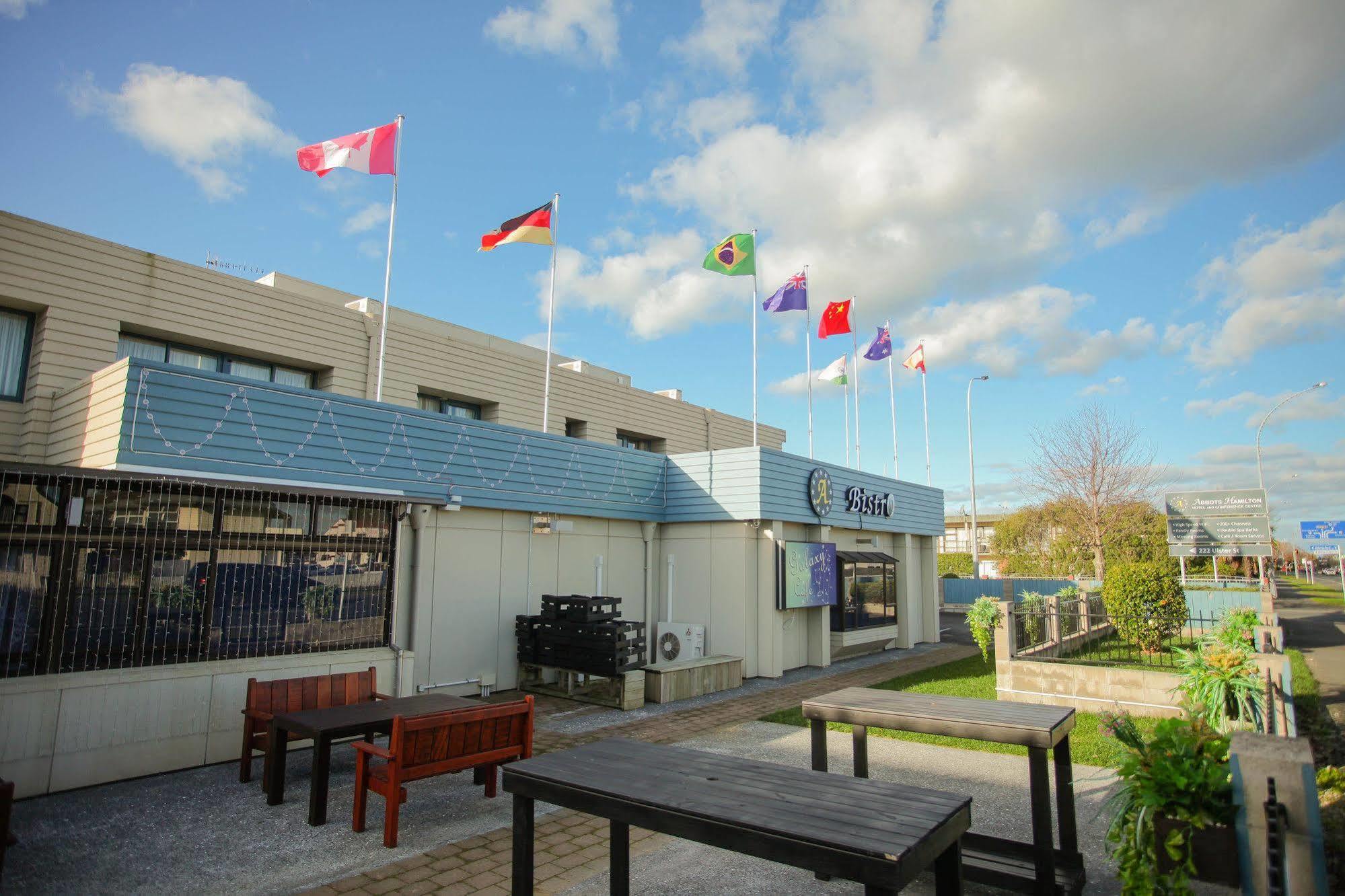Abbots Hamilton - Hotel And Conference Centre Exterior photo